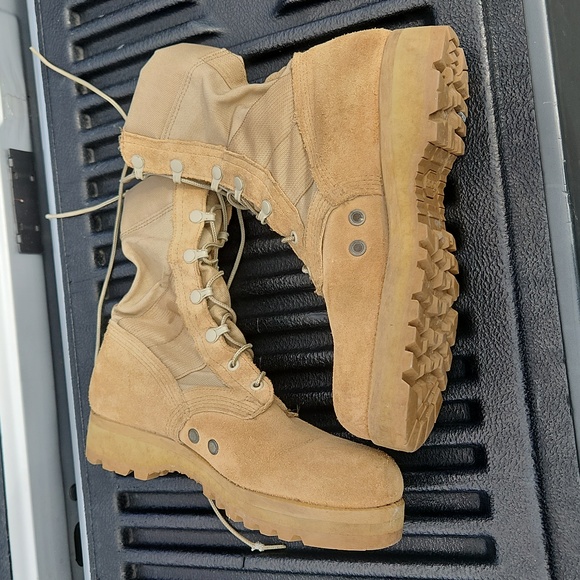 Combat Army boots warm weather Men's Sz 6.5w Vibram sole Tan - Picture 3 of 6